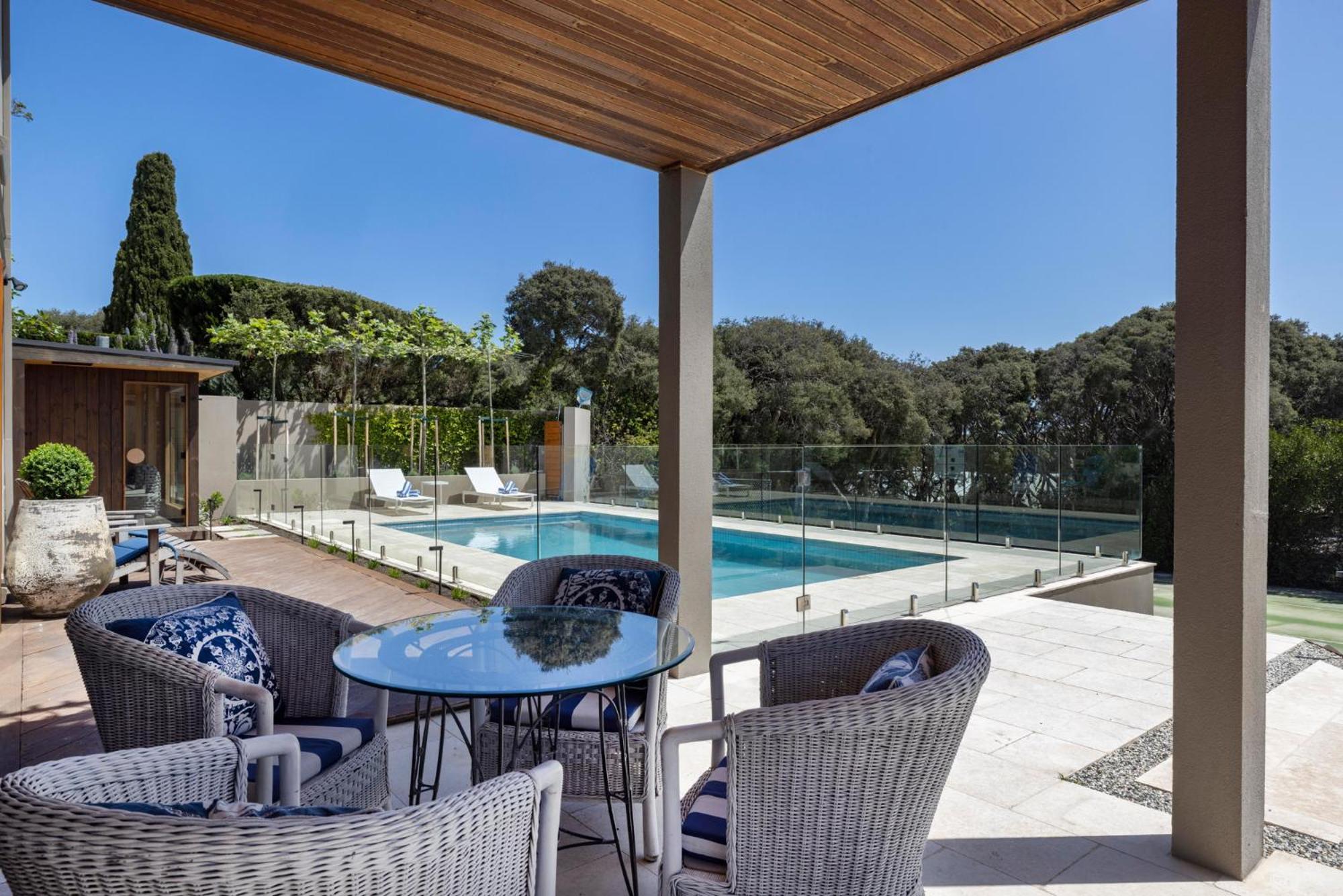 Serendib Luxury Sorrento Resort Living Exterior foto